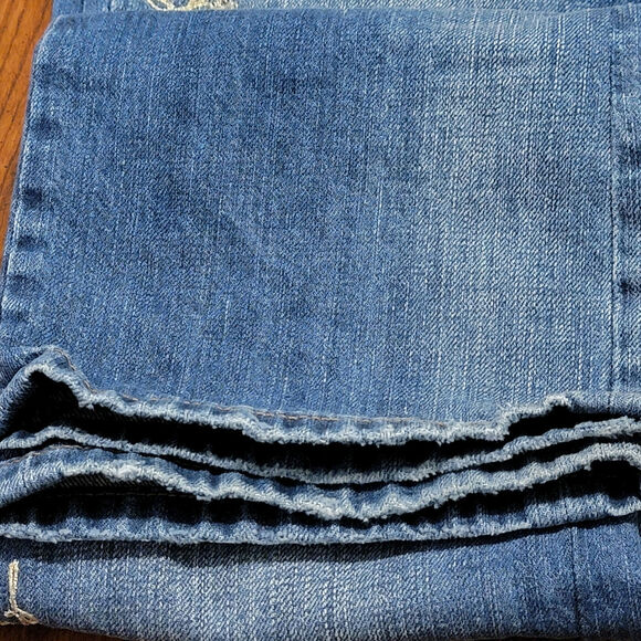 Ralph Lauren Embroidered Embellished Mid Rise Bootcut Blue Denim Jean Size 6P - Picture 12 of 13